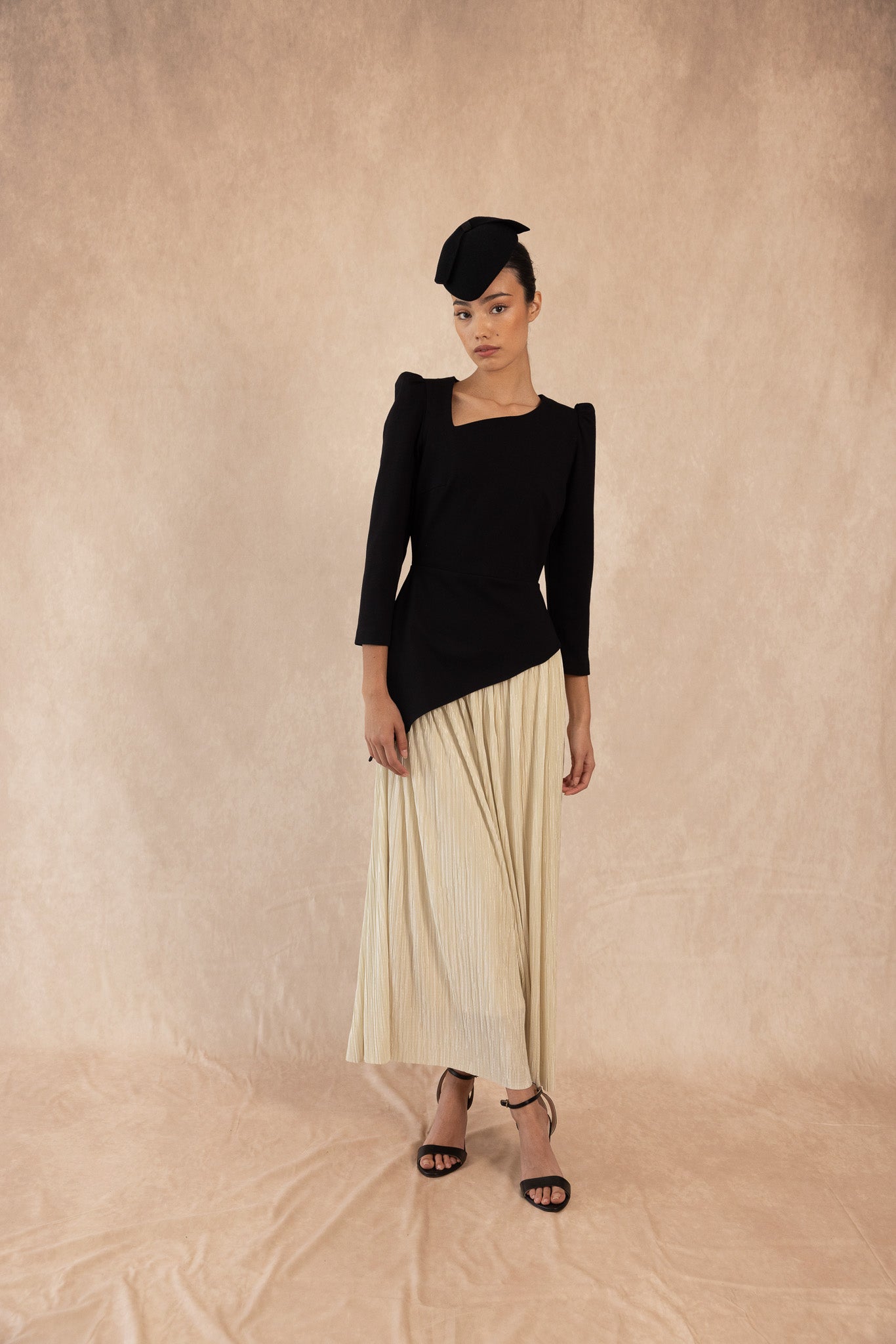 VESTIDO RAQUEL NEGRO/CRUDO