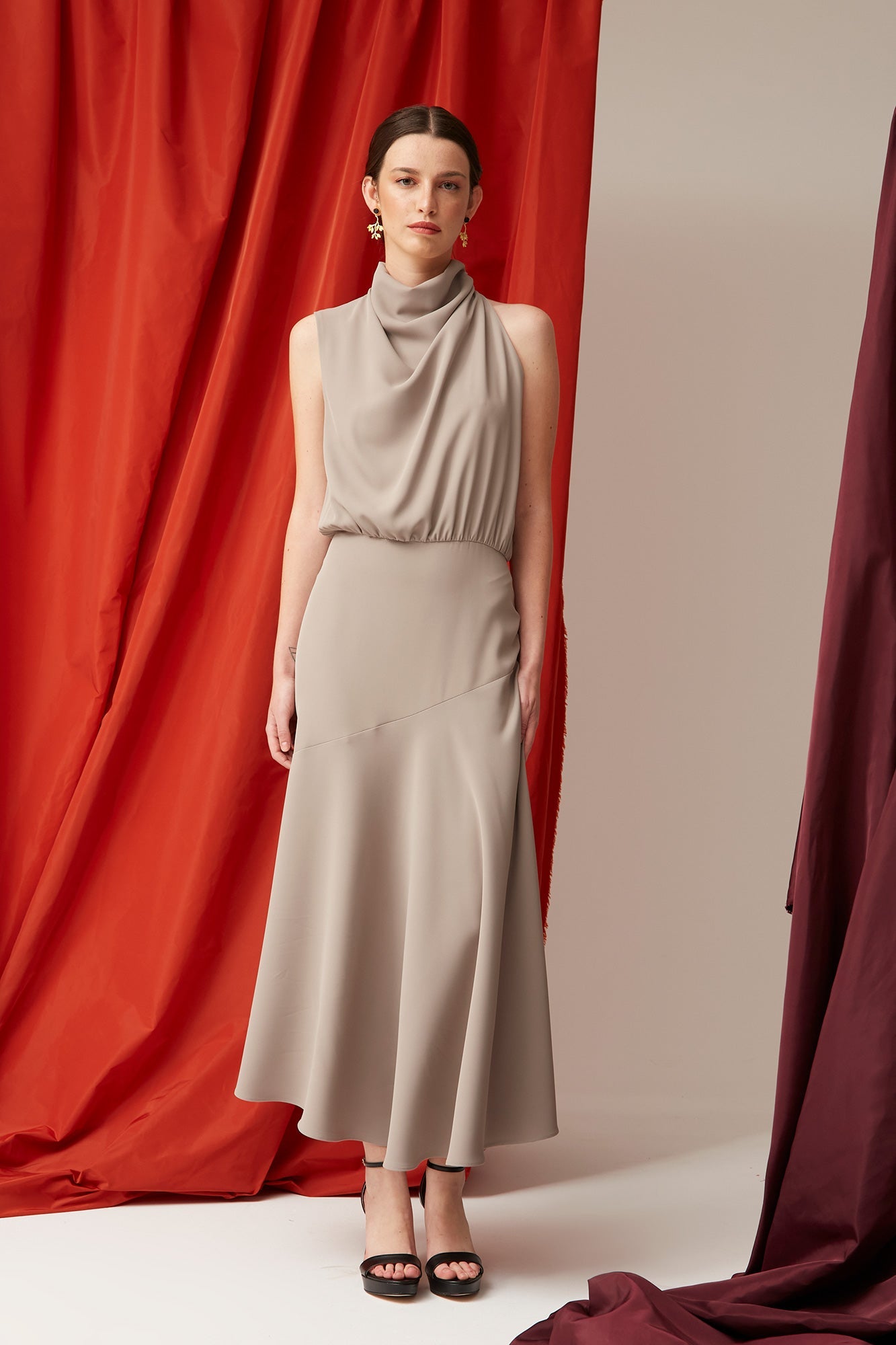 VESTIDO CRISTINA GRIS