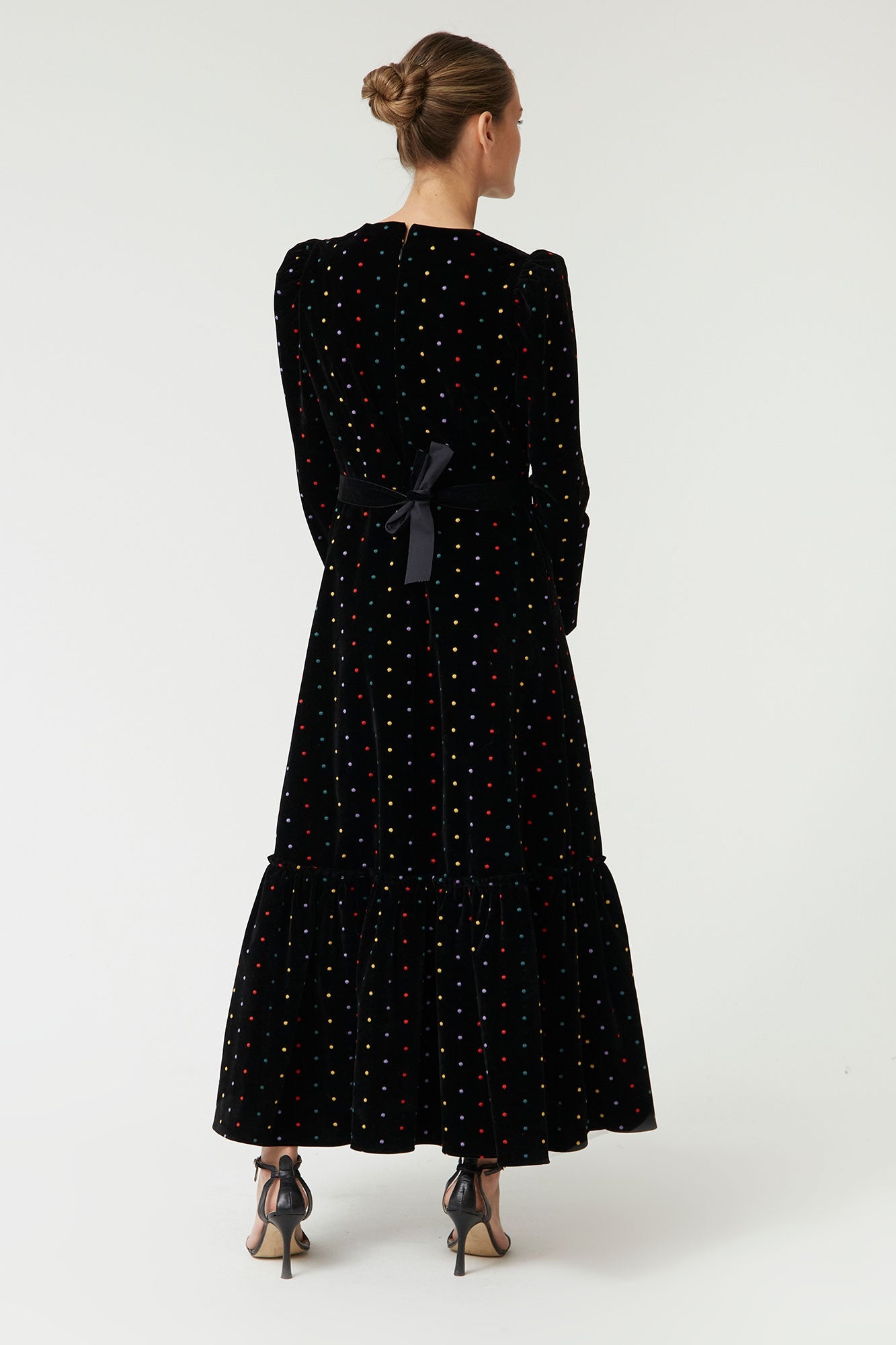 VESTIDO DINASTIA OU NEGRO