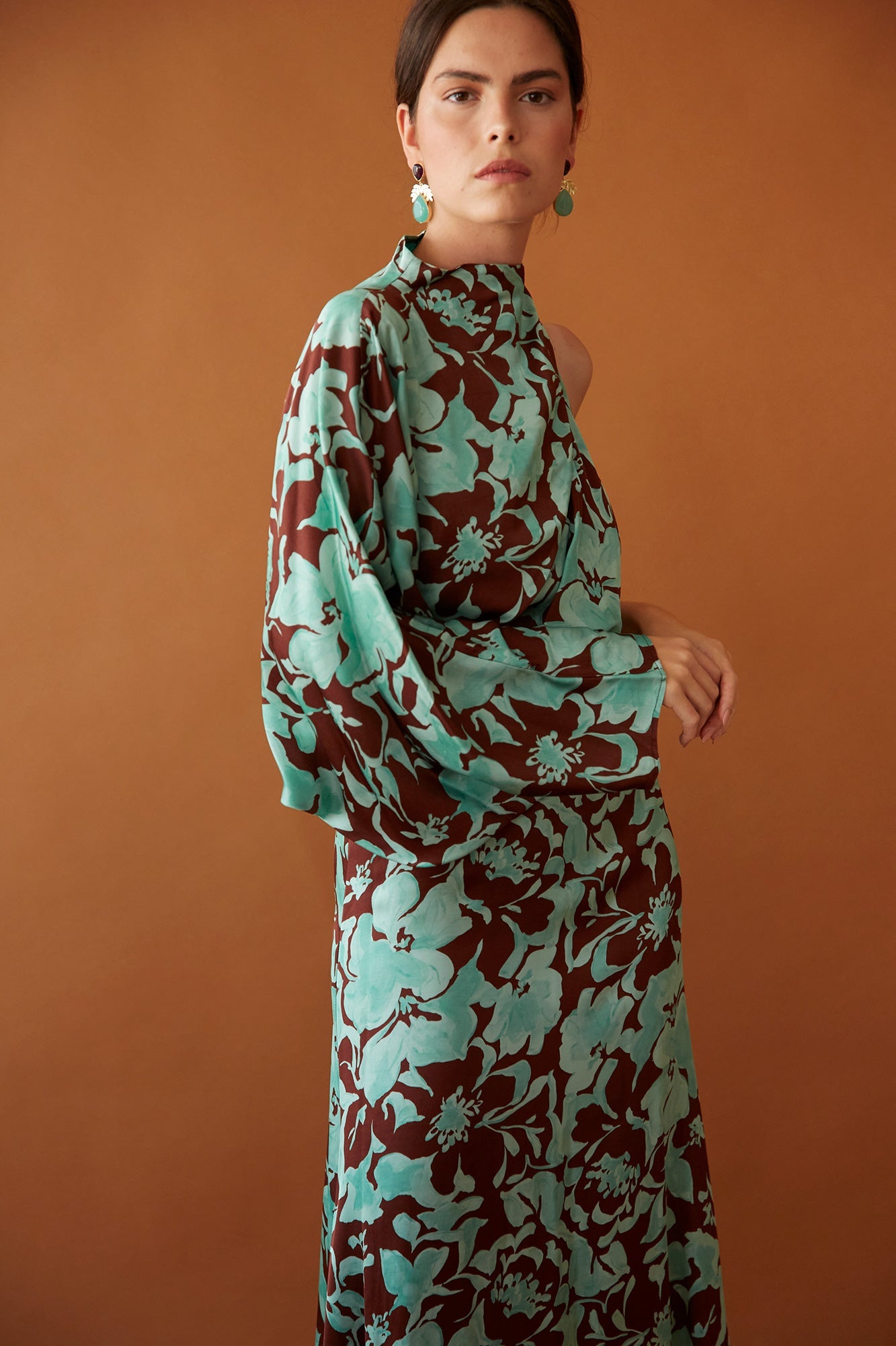 VESTIDO PAVLOVA MARRON