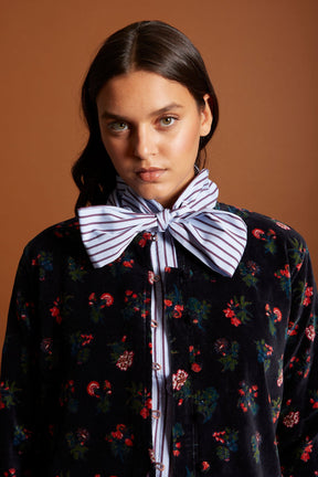 CHAQUETA MILANA FLORES MARINO