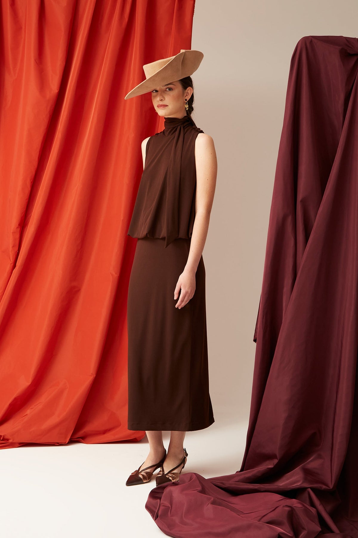 VESTIDO ANICETA MARRON