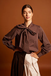 CAMISA MARÍA MARRON