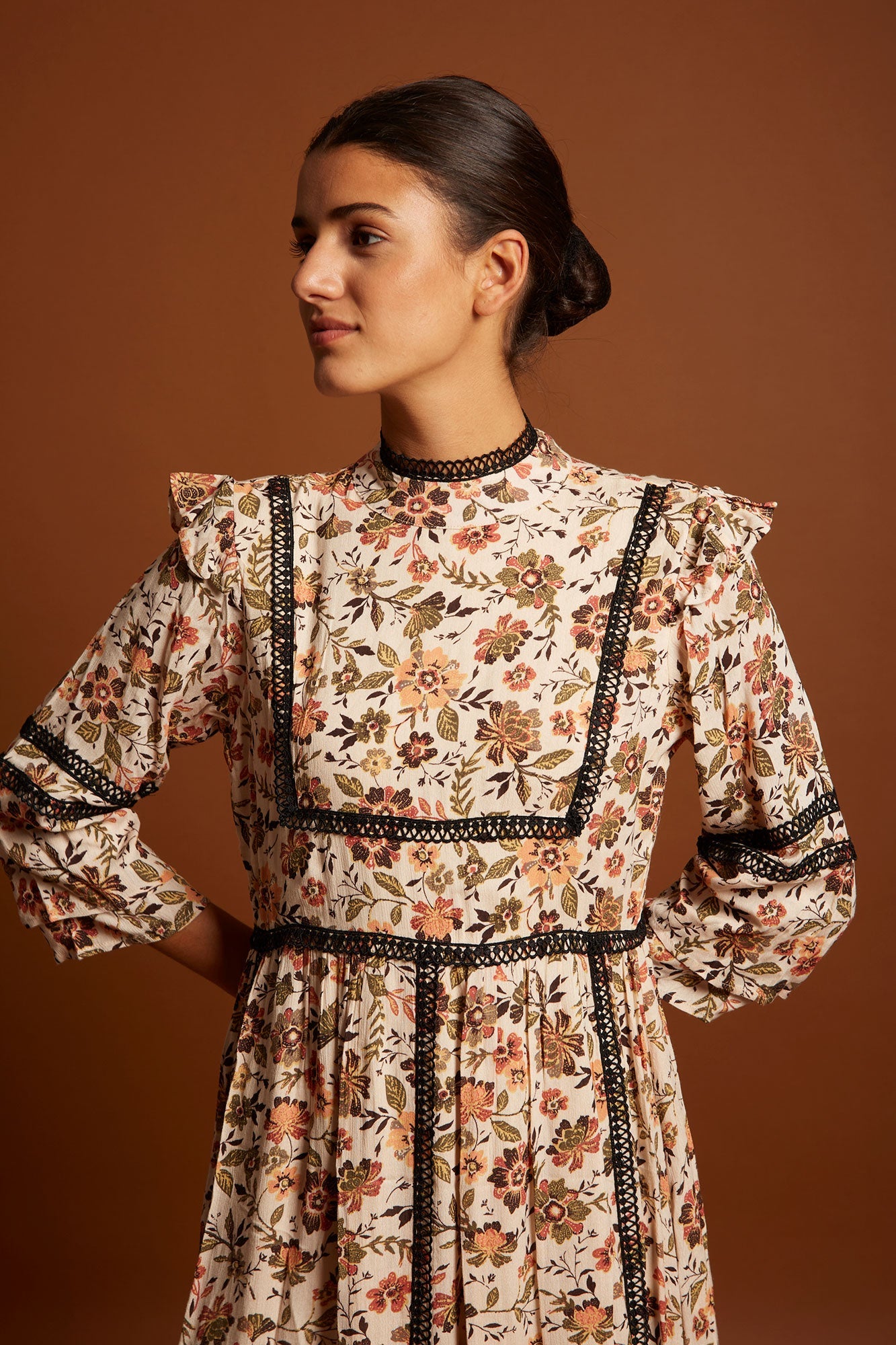 VESTIDO FIORELLA FLORES MULTICOLOR