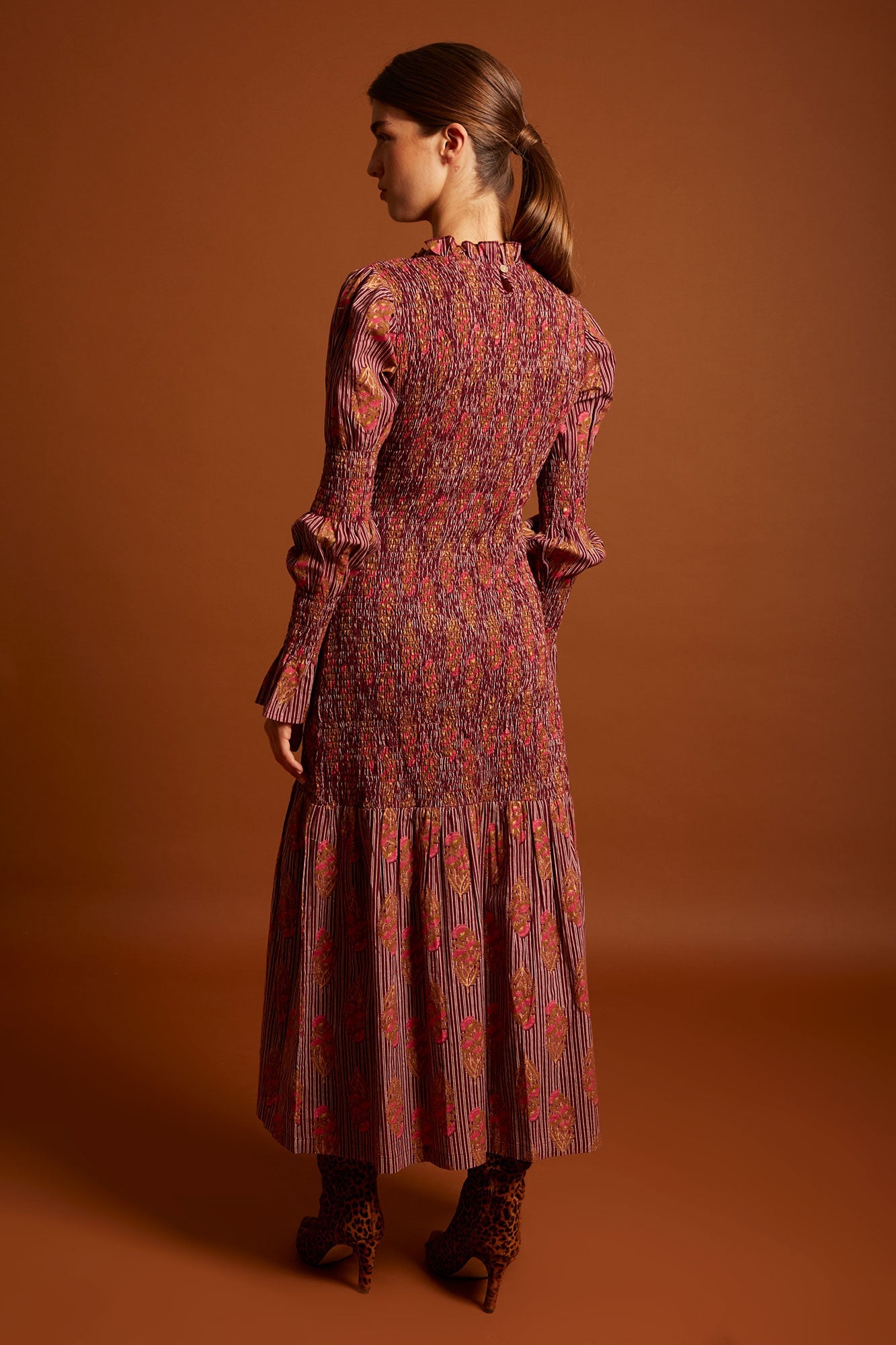 VESTIDO ELIO BURDEOS