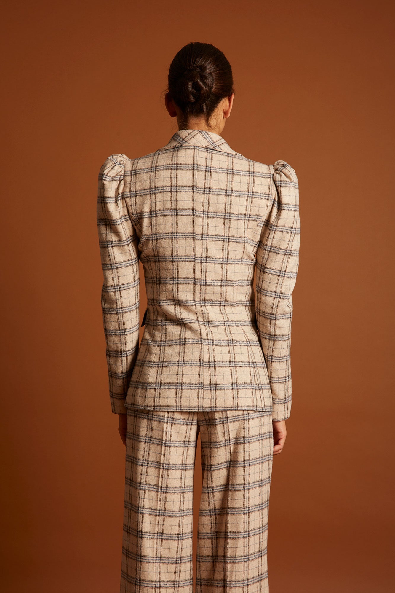 CHAQUETA PAINT BEIGE