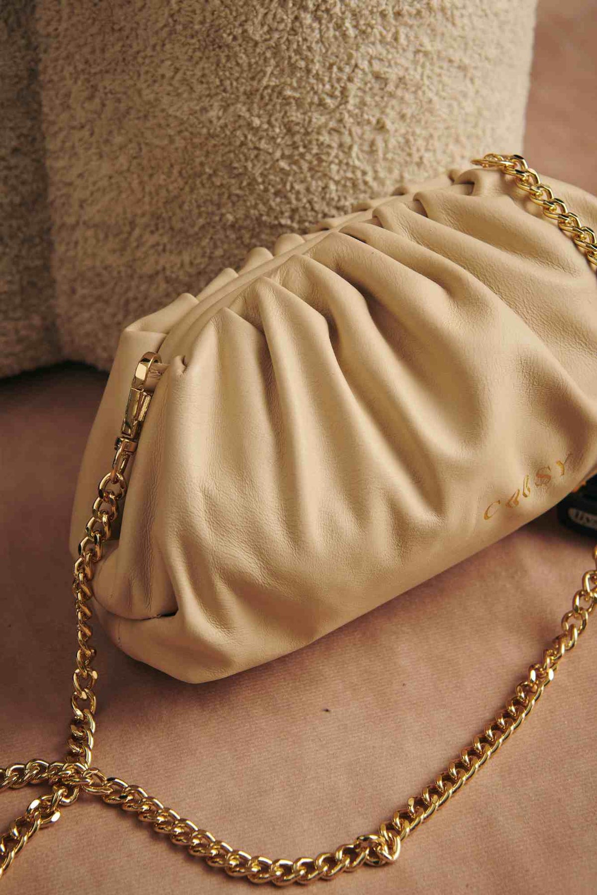 BOLSO MANO NUDE