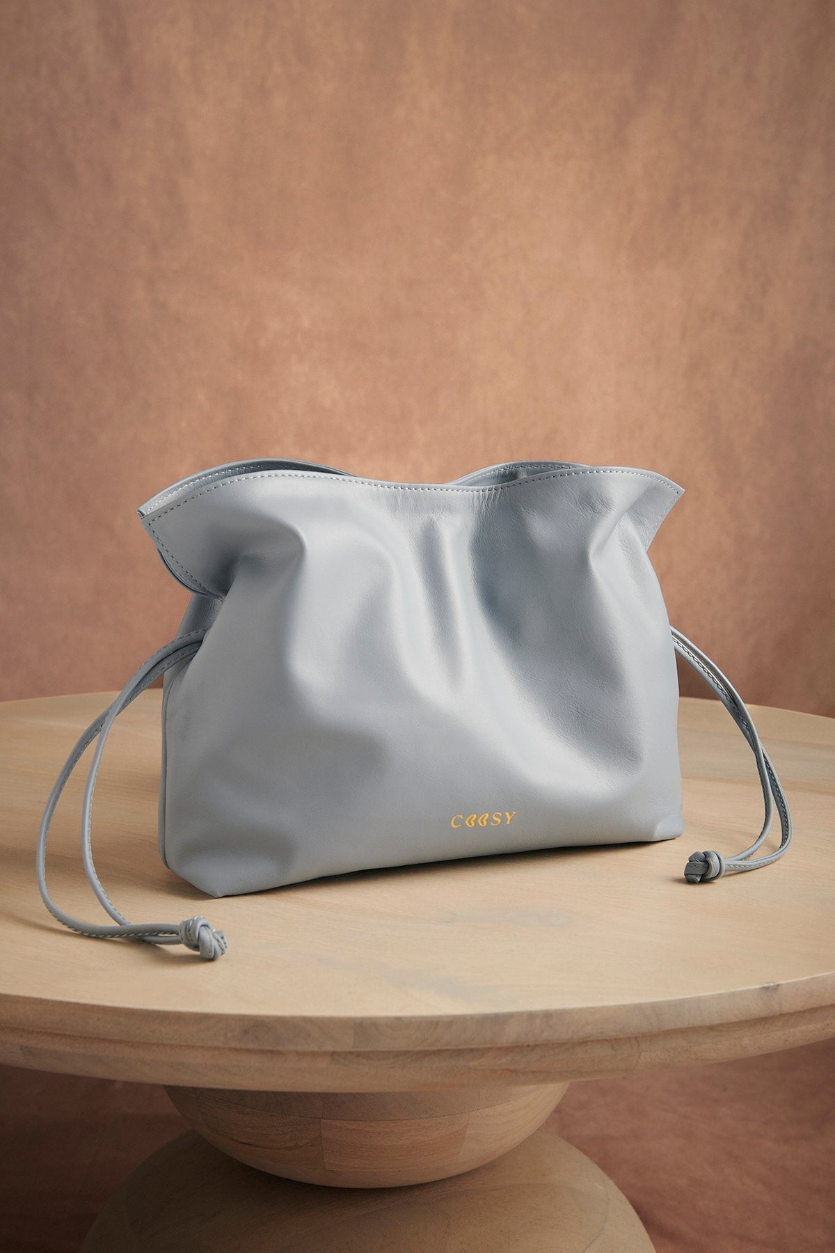 BOLSO SACO PIEL CELESTE